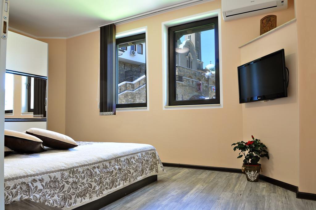 St George Apartment Veliko Tarnovo Kültér fotó